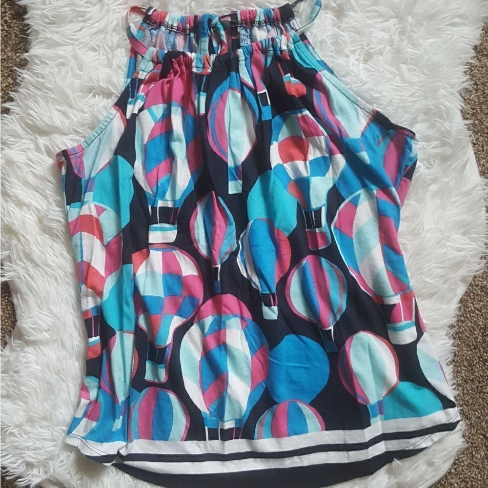 Crown & Ivy hot air balloon top Girls Size Large